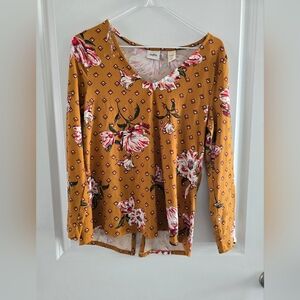 Daytrip By BUCKLE Rusty Orange Long Sleeve Tee with Floral Design